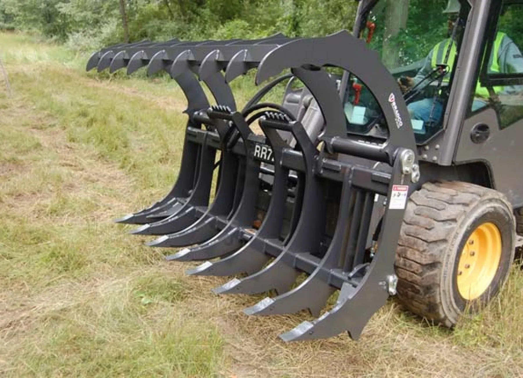 72” Bradco Root Rake Grapple For Skid Steer Loaders 123685