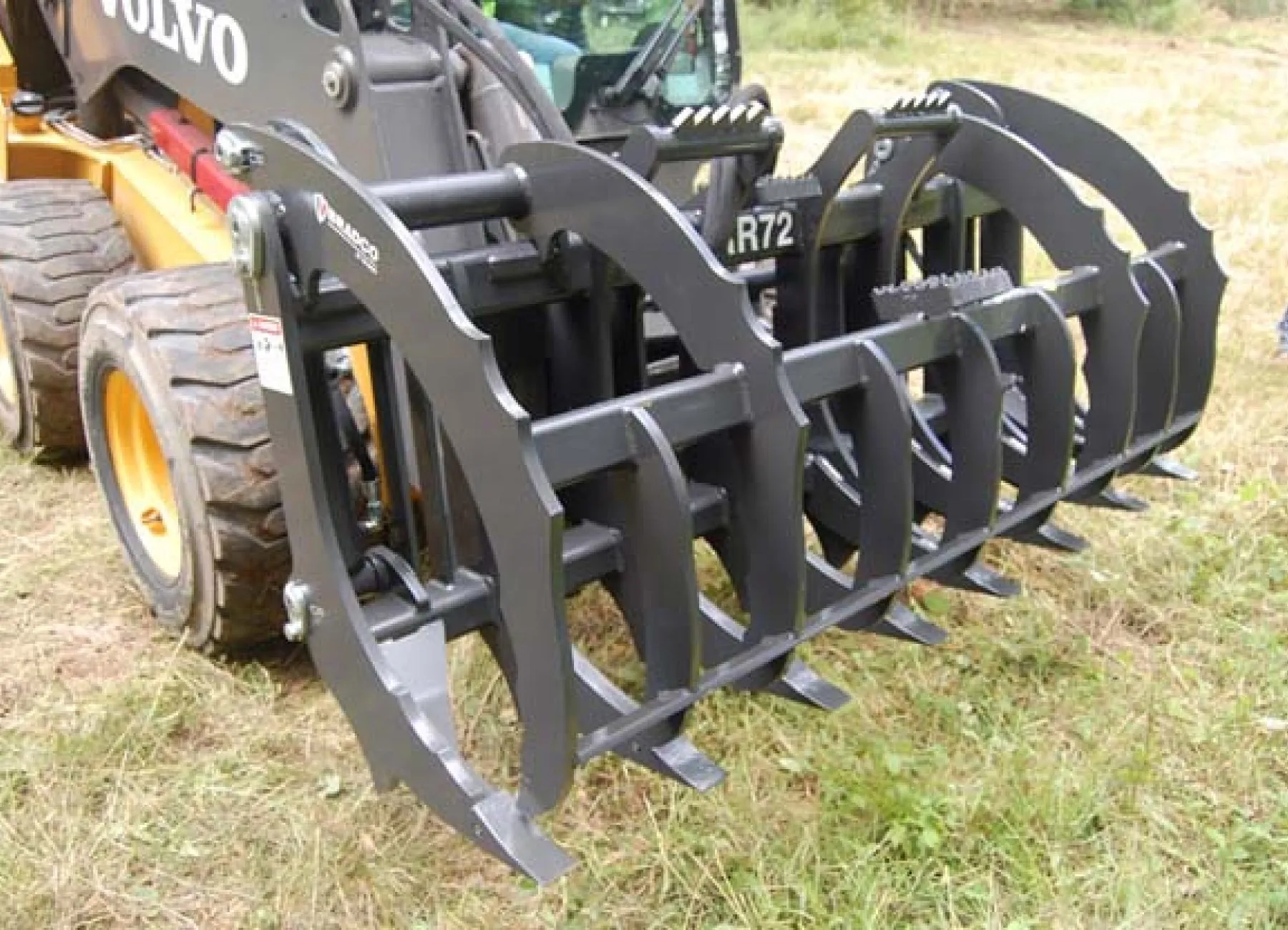 78” Bradco Root Rake Assembly For Skid Steer Loaders 123682