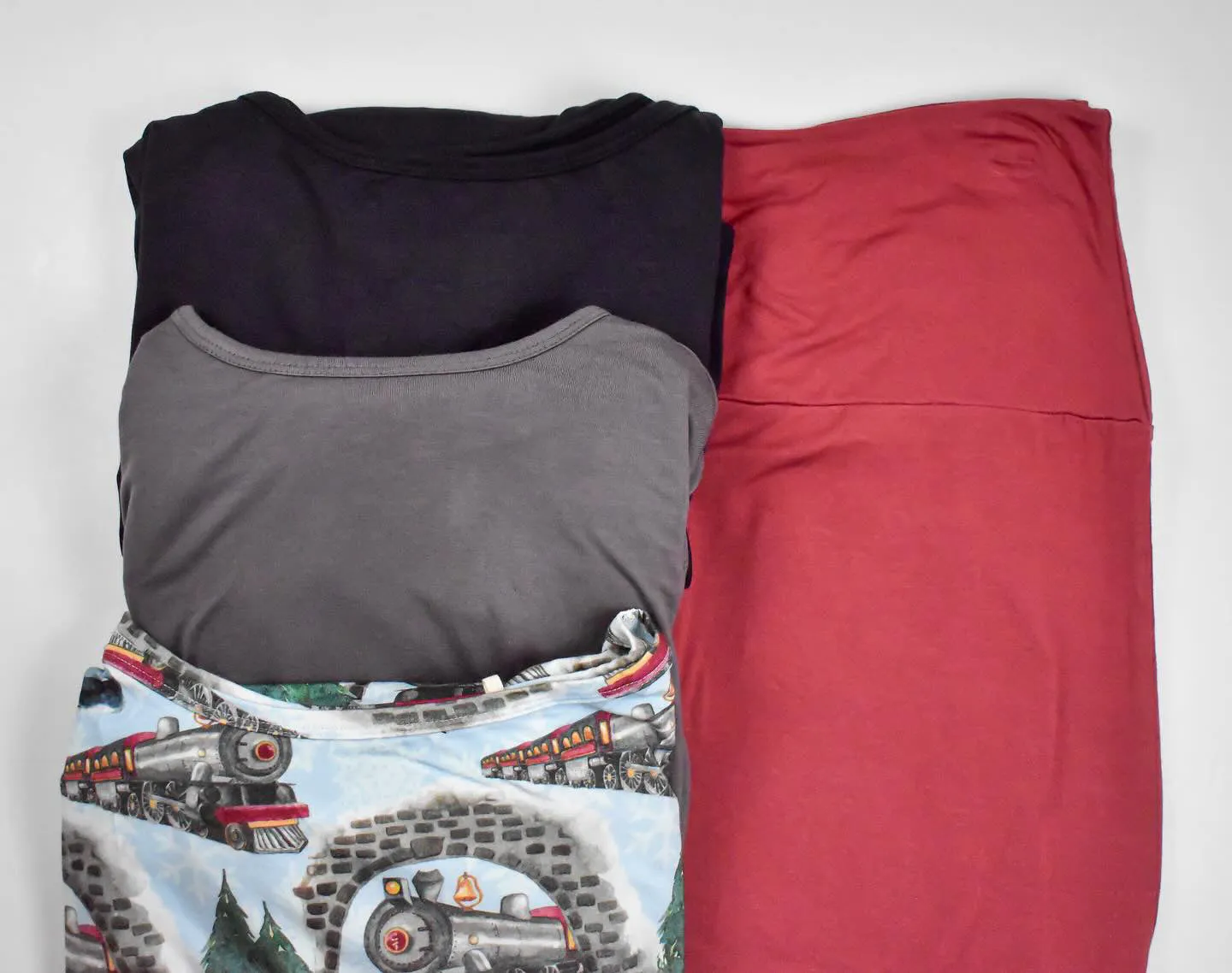 Cranberry Women's Loungers