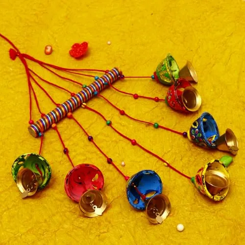 Decorative Wind Chime with Colourful Bells, 7 Pieces (1)