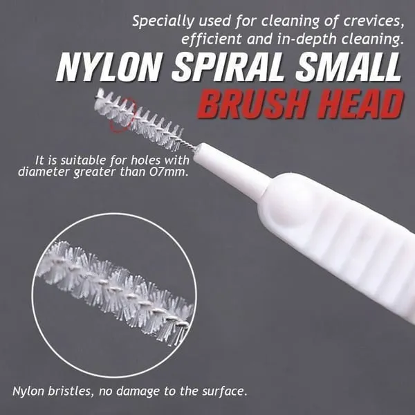Gap hole anti-clogging cleaning brush
