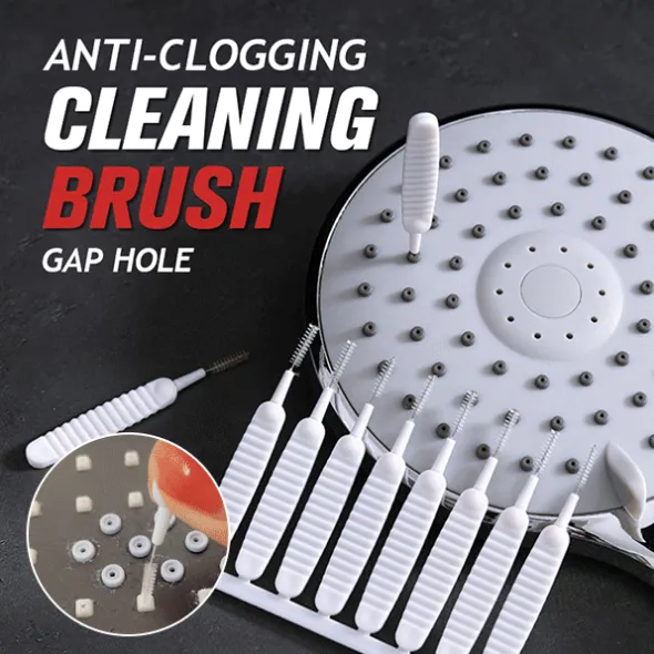 Gap hole anti-clogging cleaning brush