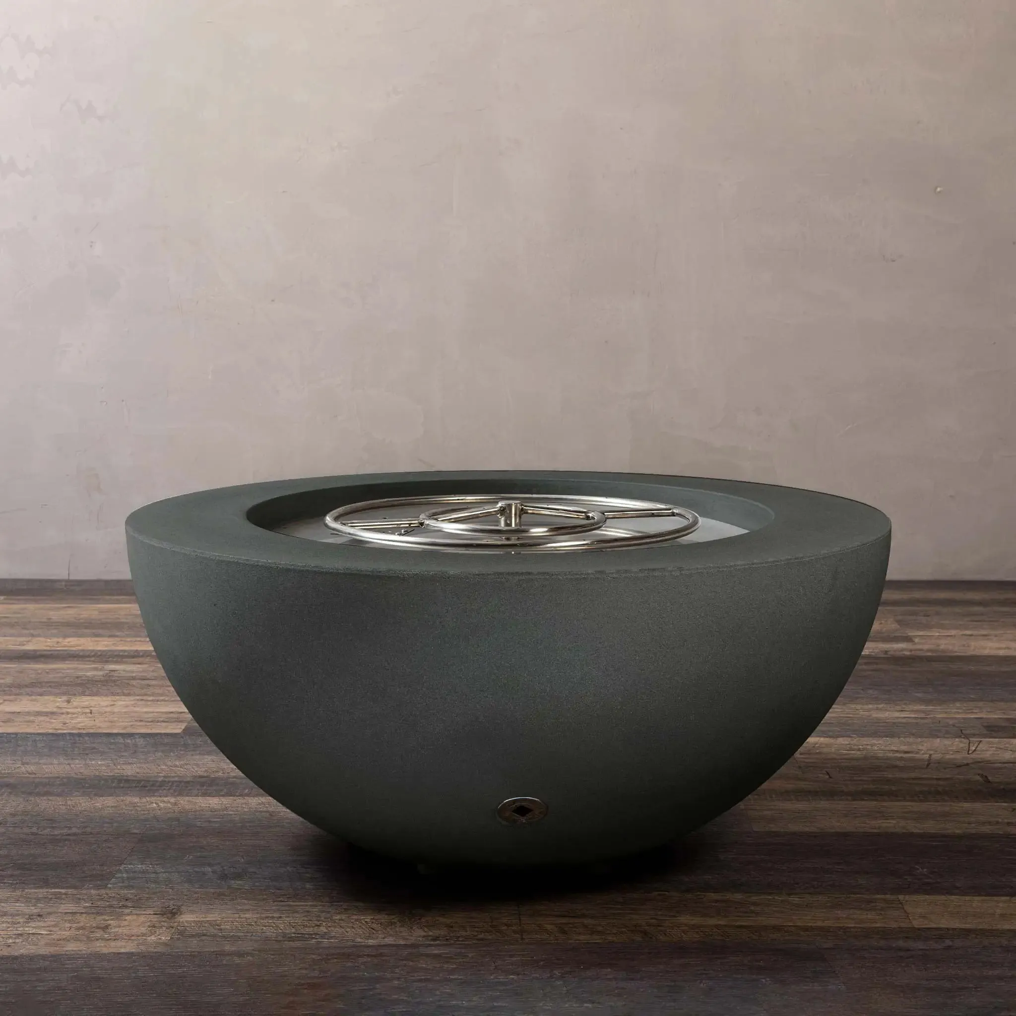 Gravity 36" W Graphite Round Concrete CSA Electronic Ignition On/Off Natural Gas Fire Pit - SD-FP-GRAV-3616-GRPH-ELECCSAOO-NG by Starfire Designs