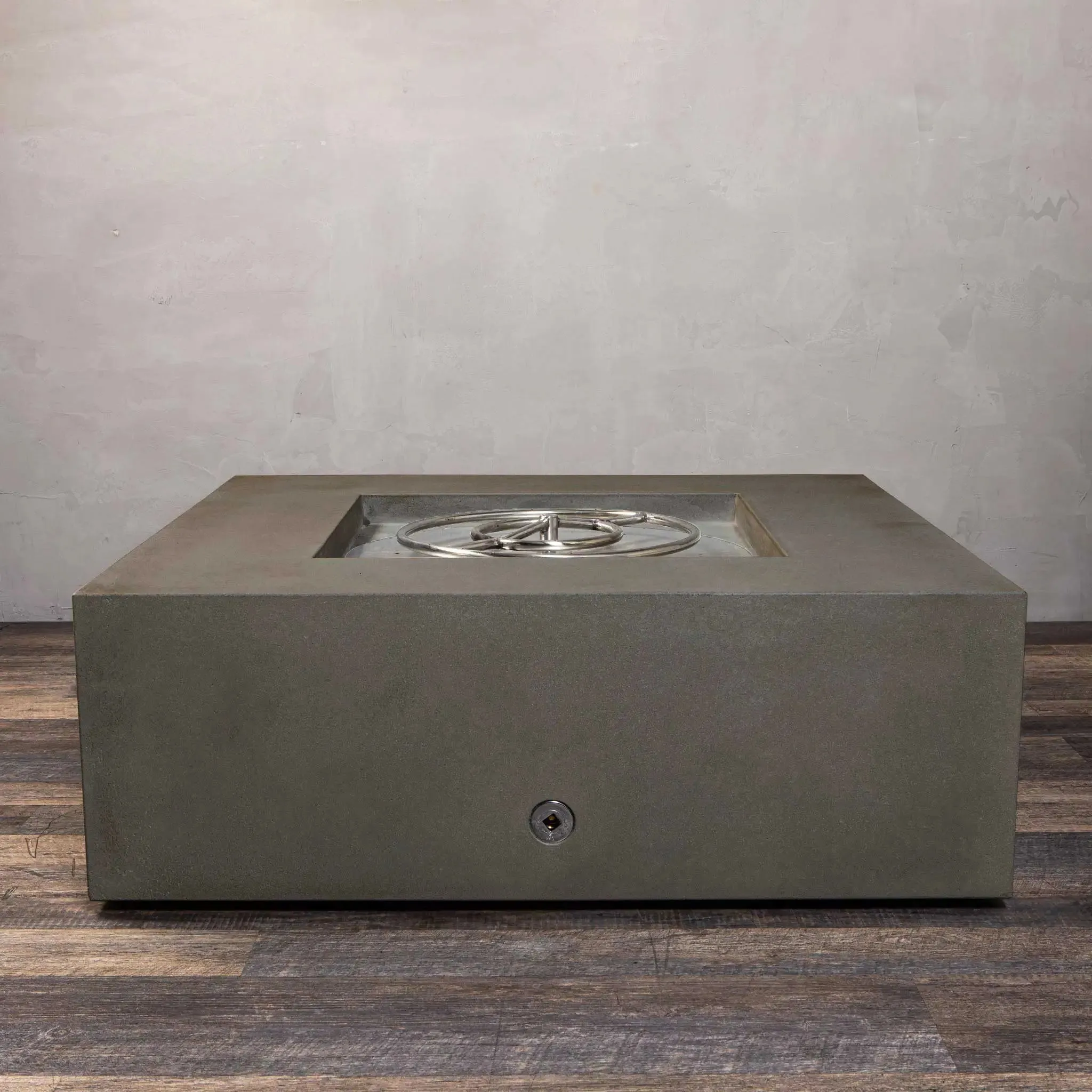 Gravity 45" W Brown Square Concrete CSA Electronic Ignition On/Off Natural Gas Fire Pit - SD-FP-GRAV-454516-BRN-ELECCSAOO-NG by Starfire Designs