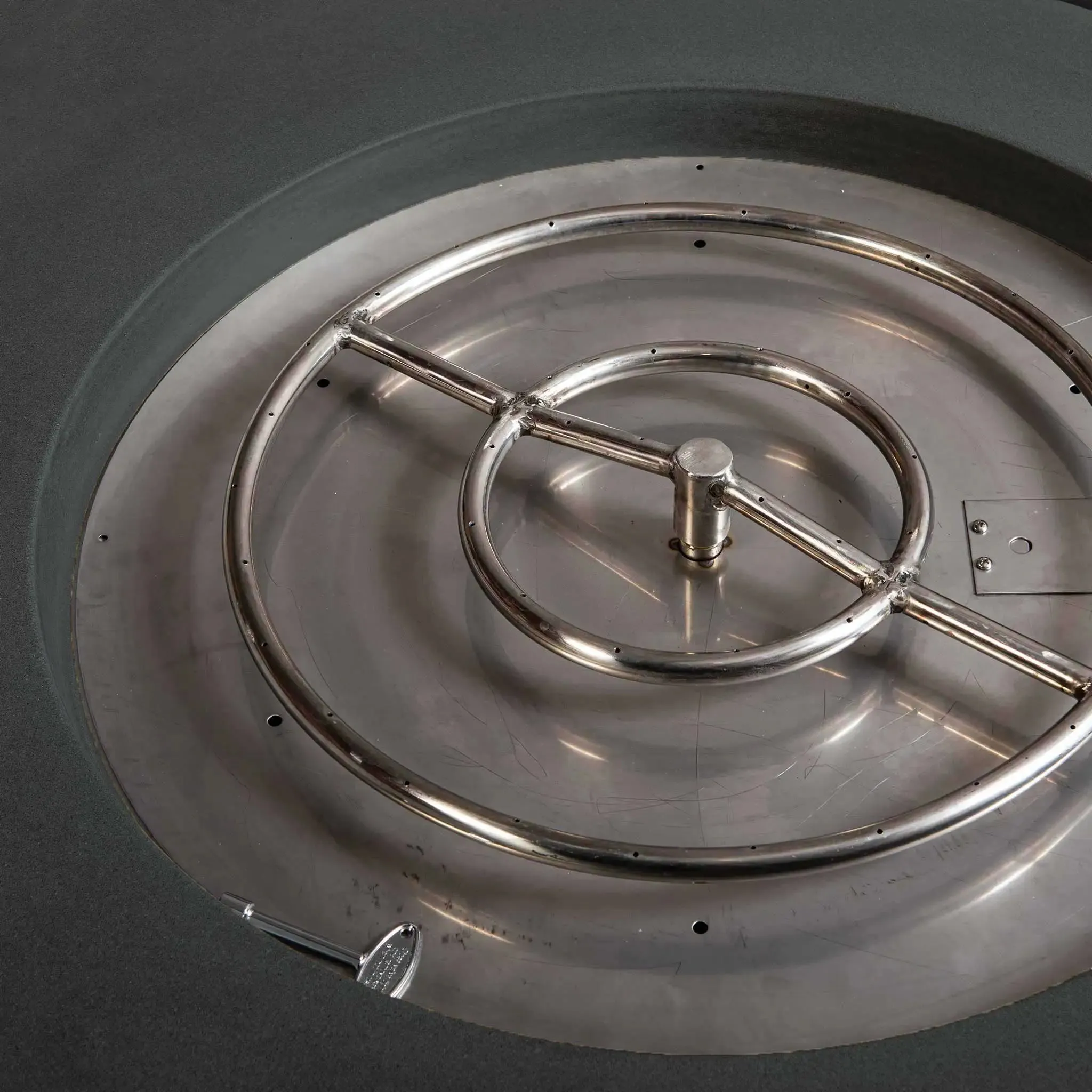 Gravity 45" W Graphite Round Concrete CSA Electronic Ignition High/Low Natural Gas Fire Pit - SD-FP-GRAV-4516-GRPH-ELECCSAHL-NG by Starfire Designs