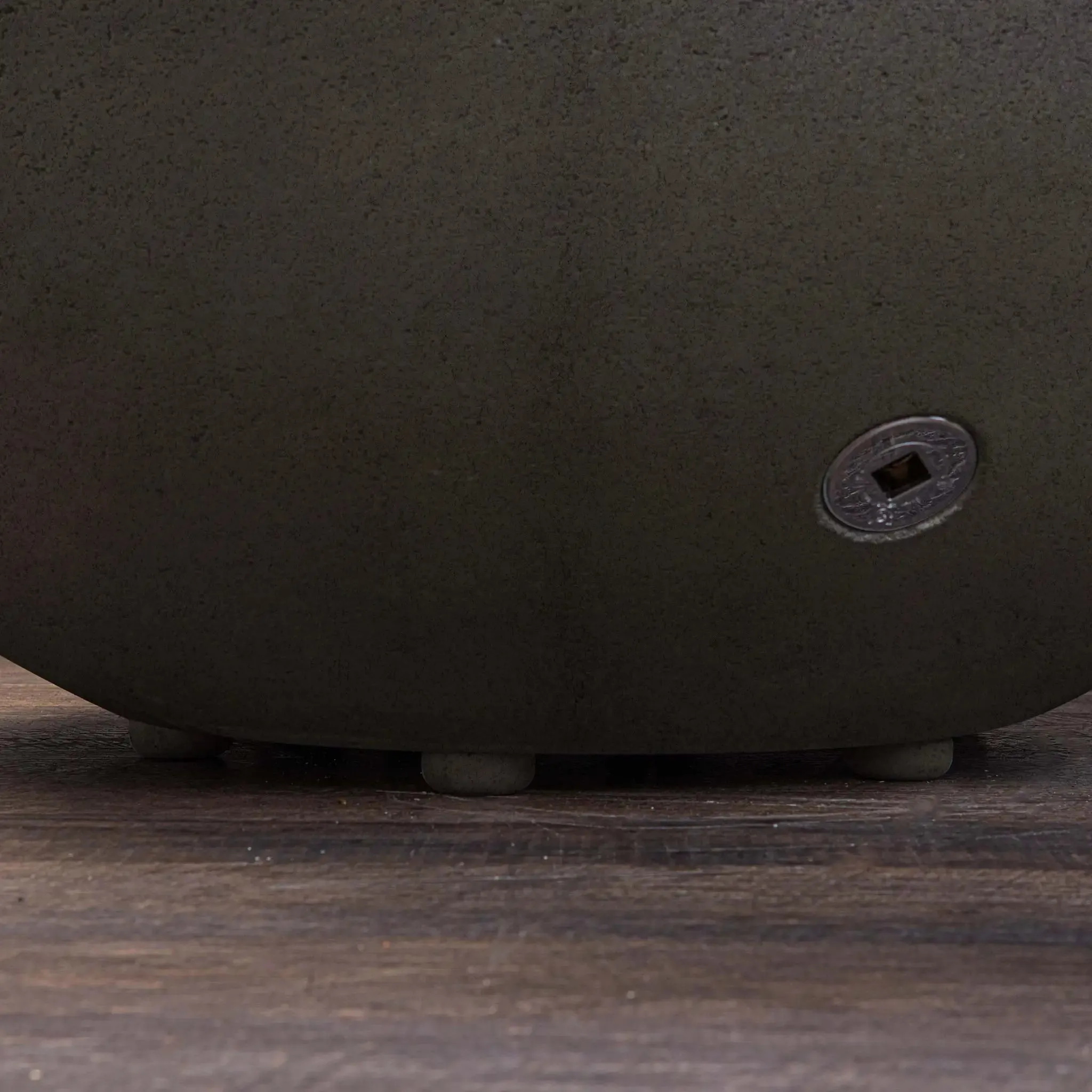 Gravity - Rustic 36" W Brown Round Concrete CSA Electronic Ignition On/Off Natural Gas Fire Pit - SD-FP-TRAV-3616-BRN-ELECCSAOO-NG by Starfire Designs