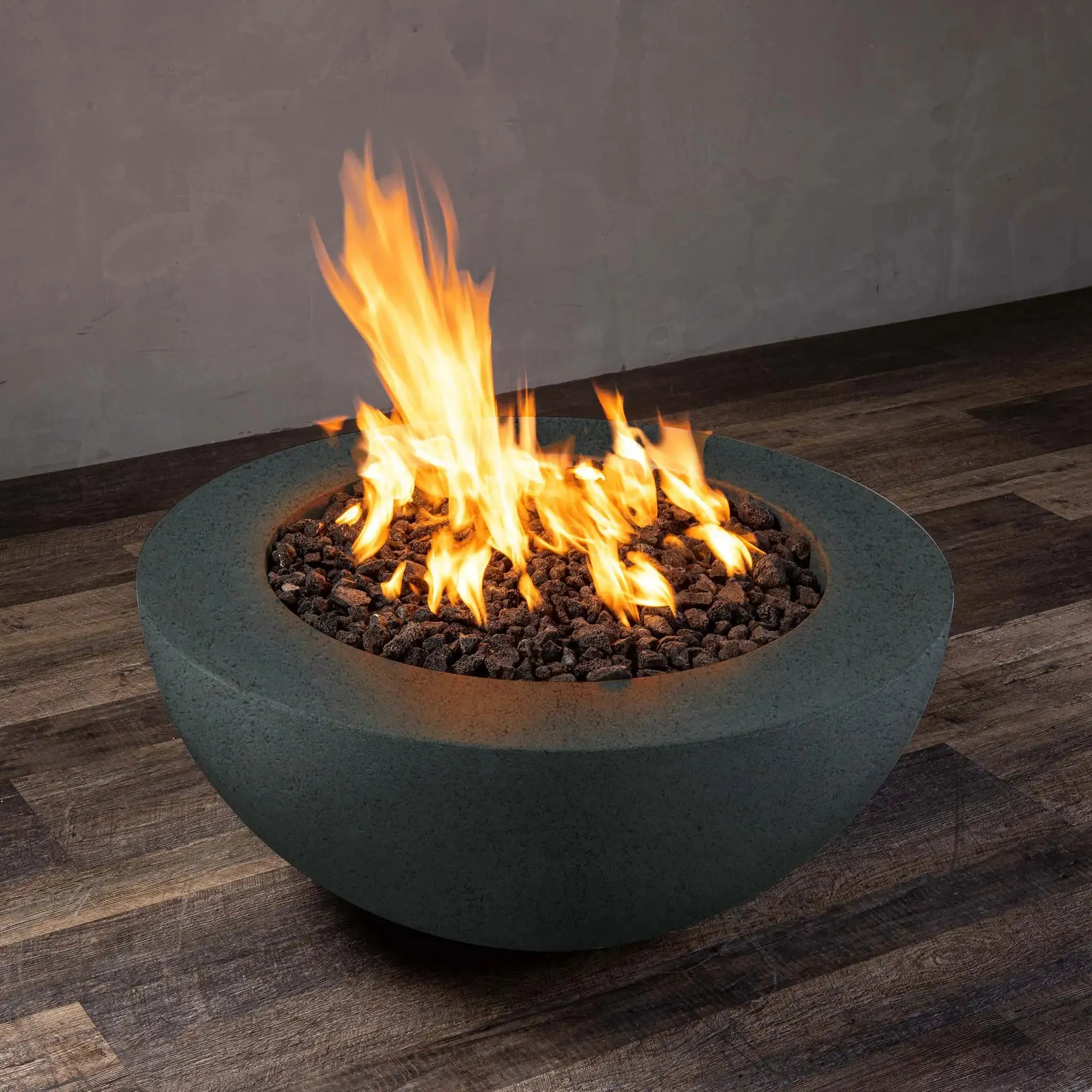 Gravity - Rustic 36" W Graphite Round Concrete Match Lit Natural Gas Fire Pit - SD-FP-TRAV-3616-GRPH-ML by Starfire Designs