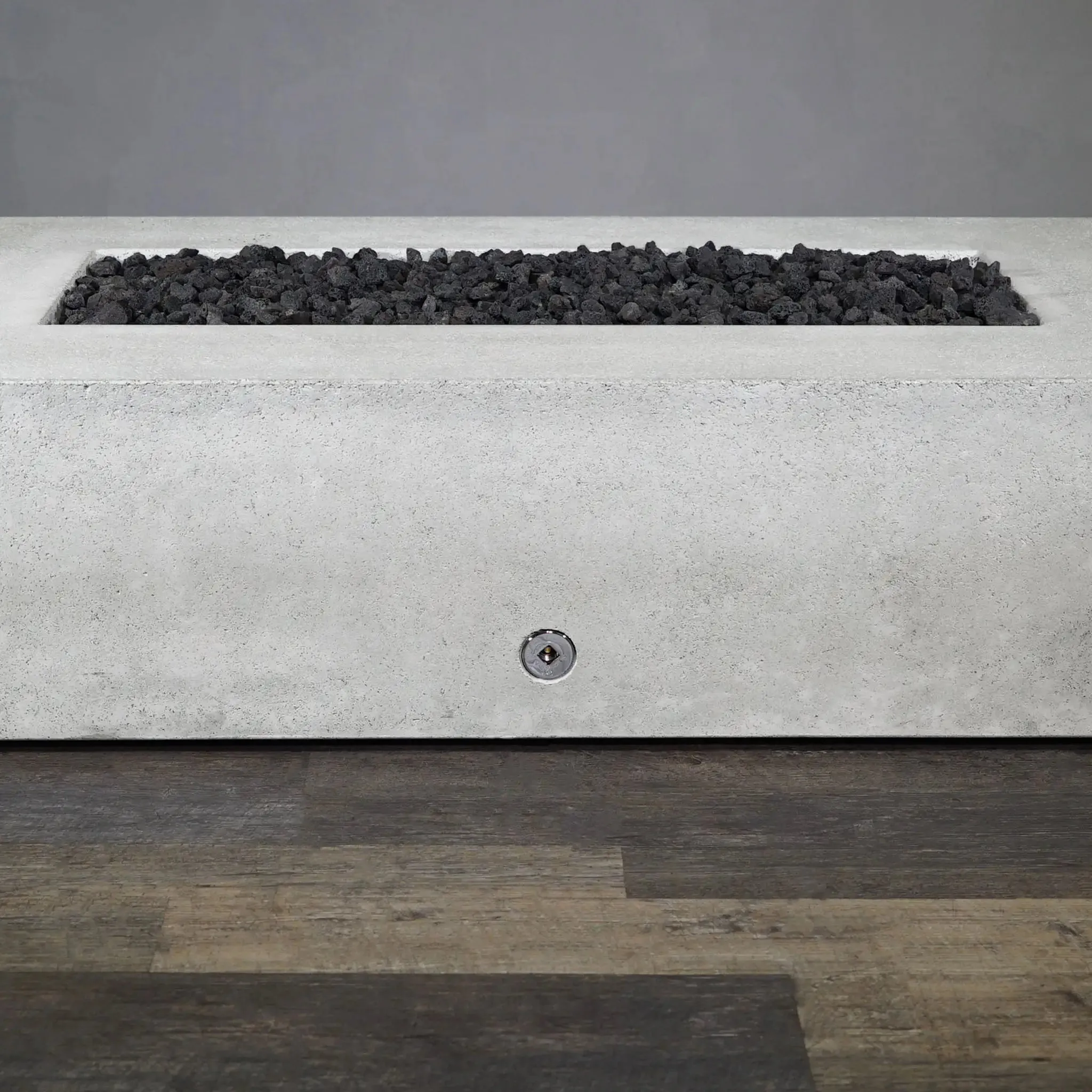 Gravity - Rustic 60" W x 32" L White Rectangle Concrete CSA Electronic Ignition On/Off Propane Gas Fire Pit - SD-FP-TRAV-603216-WHT-ELECCSAOO-LP by Starfire Designs