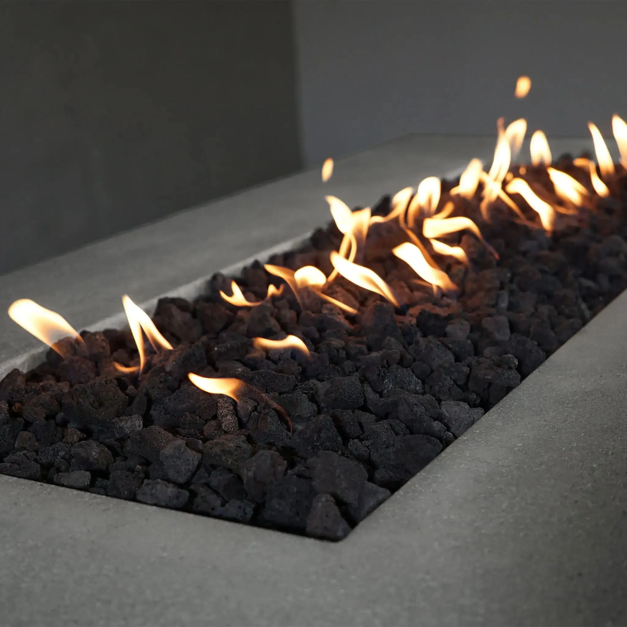 Gravity - Rustic 72" W x 38" L Natural Gray Rectangle Concrete CSA Electronic Ignition On/Off Propane Gas Fire Pit - SD-FP-TRAV-723816-NATG-ELECCSAOO-LP by Starfire Designs