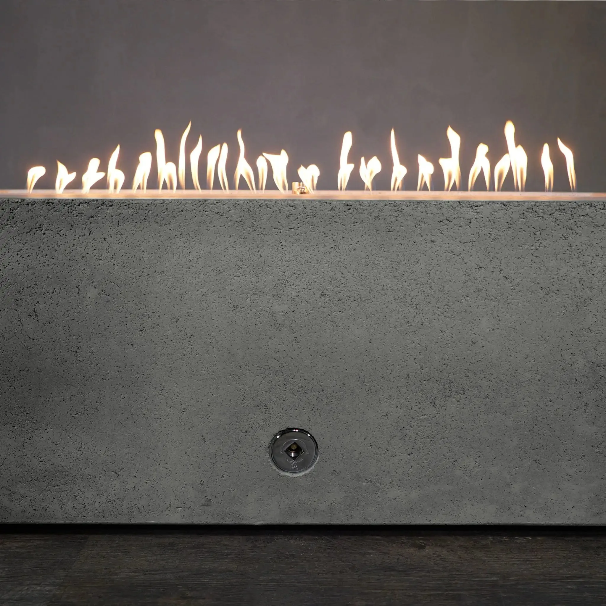 Gravity - Rustic 72" W x 38" L Natural Gray Rectangle Concrete CSA Electronic Ignition On/Off Propane Gas Fire Pit - SD-FP-TRAV-723816-NATG-ELECCSAOO-LP by Starfire Designs