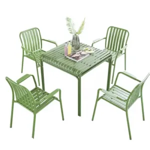 Lounge Outdoor Chair And Table