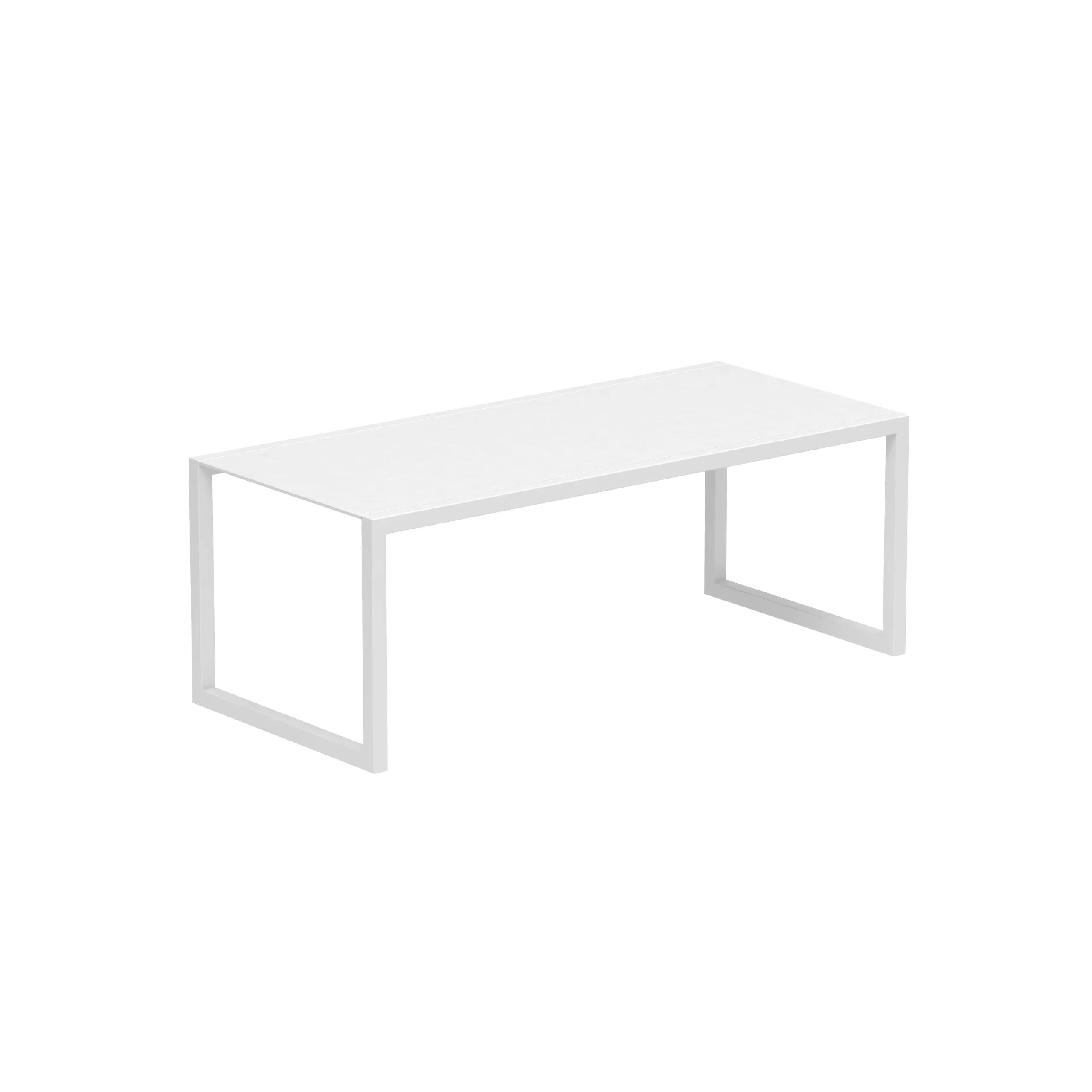 Ninix Powder-coated Dining Tables