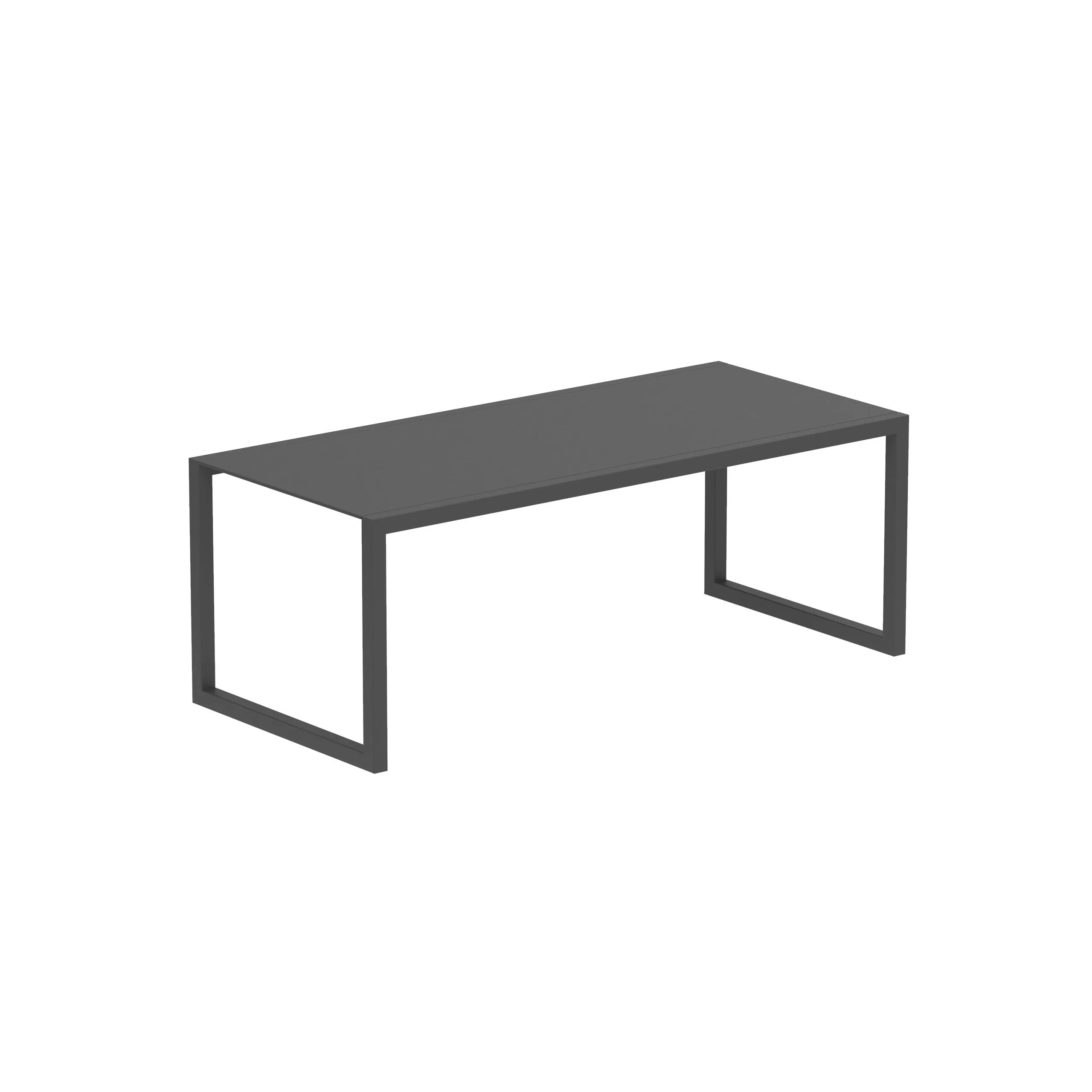 Ninix Powder-coated Dining Tables